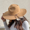 Cappello con cinturino in strass - Realizzandoo Boutique