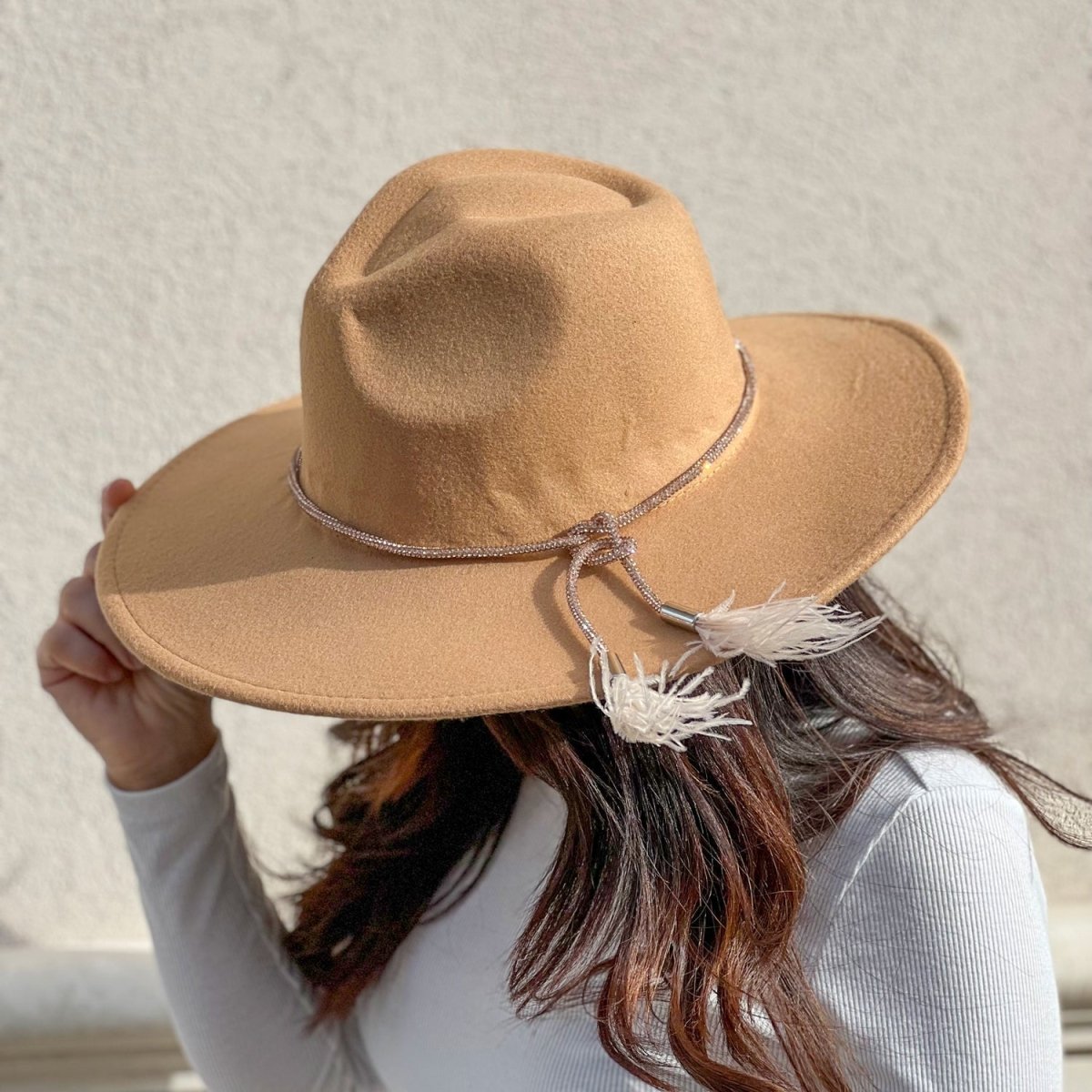 Cappello con cinturino in strass - Realizzandoo Boutique