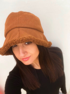 Cappello Secchiello con Pellicciotto - Realizzandoo Boutique