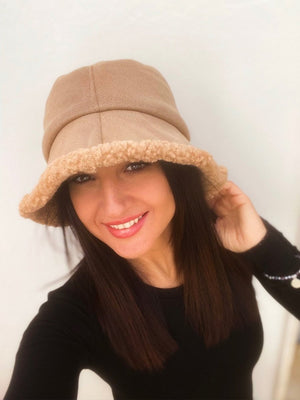 Cappello Secchiello con Pellicciotto - Realizzandoo Boutique